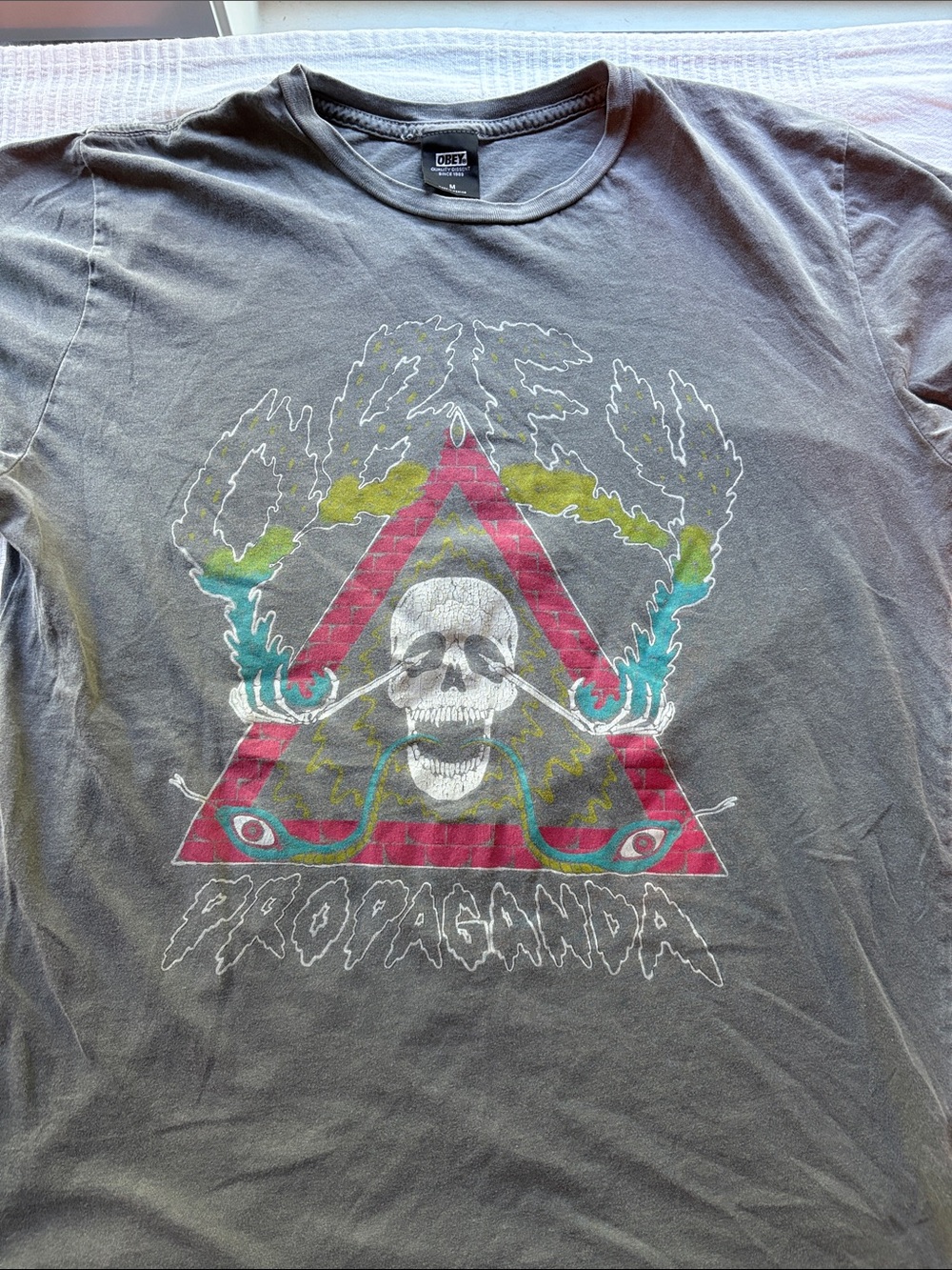 Obey Gray Short-Sleeve Skull Triangle Graphic Tee